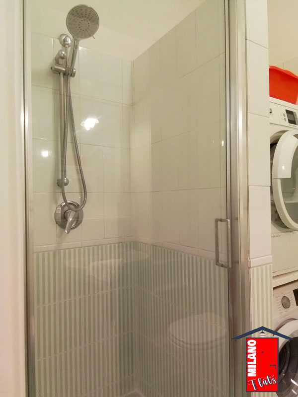 1033doccia-bagno-servizio-appartamento-via-golinelli-segrate-mi