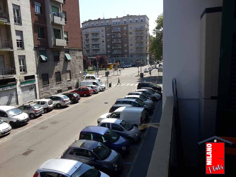 1249vista-via-parcheggio-monolocale-airbnb-via-illirico-milano