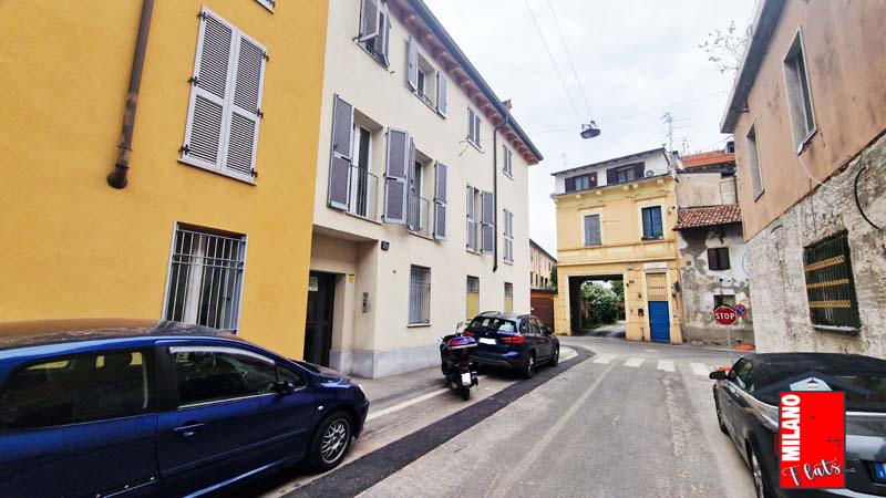 1624esterno-palazzo-via-privata-branda-castiglioni-airbnb-bilocale-villapizzone-milano