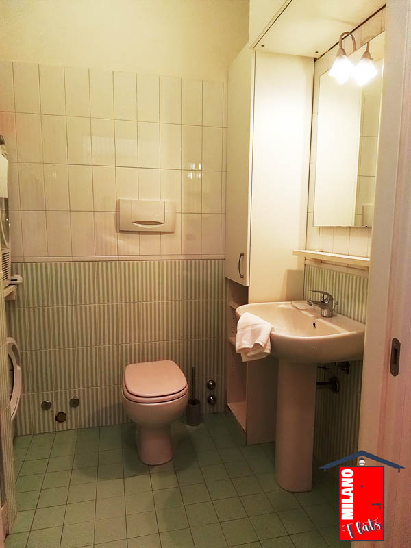1661bagno-servizio-wc-lavandino-doccia-lavatrice-