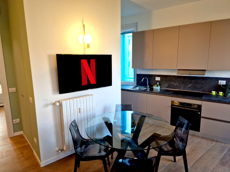 1707milanoflats_-_washington_-_cucina_con_tavolo