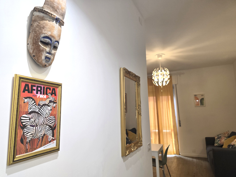 172milanoflats-lomellina-corridoio4-leggera