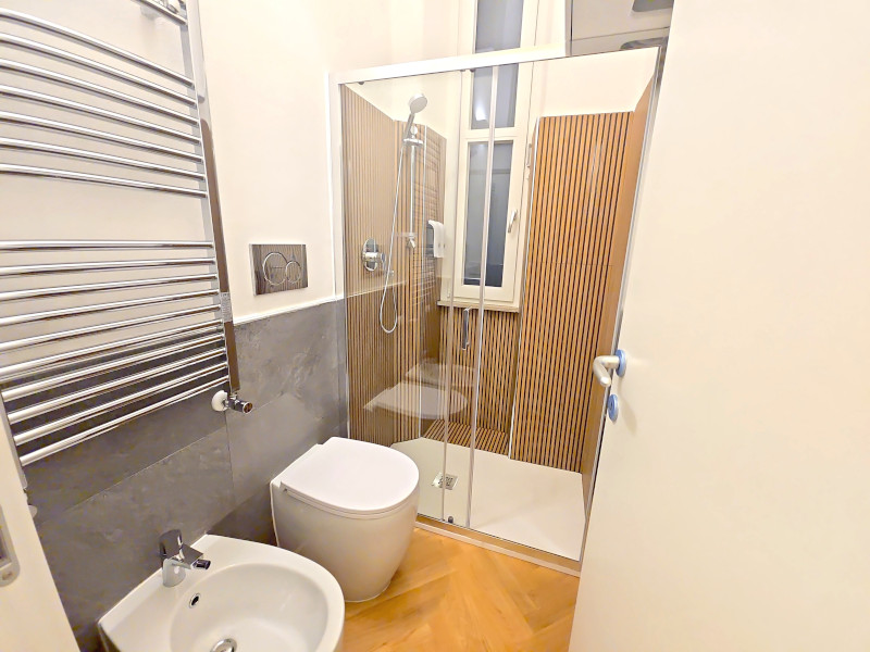 287milanoflats_-_sarpi_-_bagno