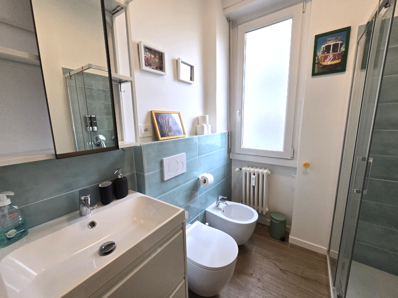 322milanoflats-lomellina-bagno1-leggera