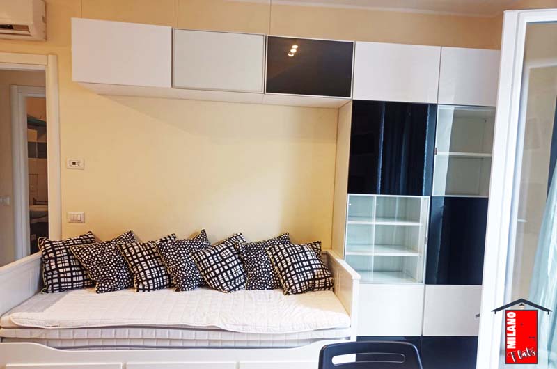 457cucina-divano-letto-matrimoniale-singolo-airbnb-villapizzone-milano