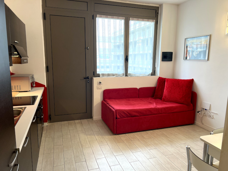 687milanoflats_-_bovisa304_-_divano