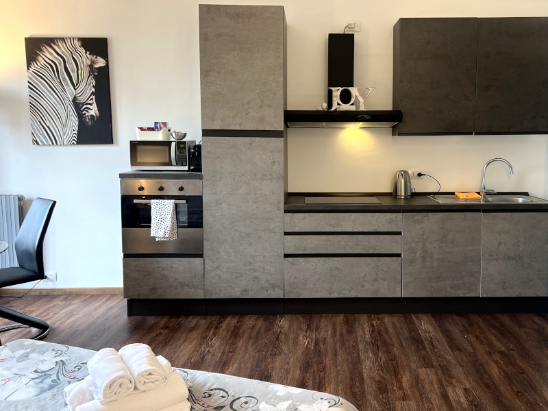 787milanoflats_-_mono_lepetit_-_cucina