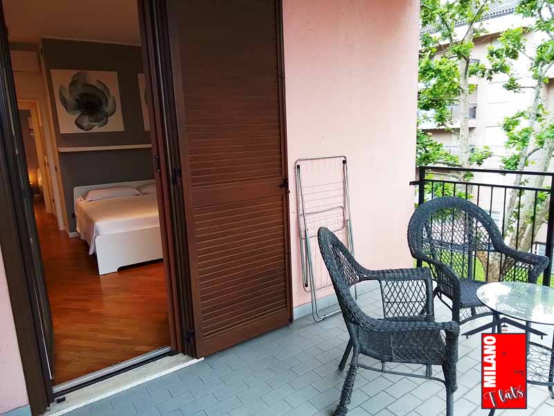 872terrazza-vivibile-arredata-camera-matrimoniale-appartamento-via-golinelli-segrate-mi