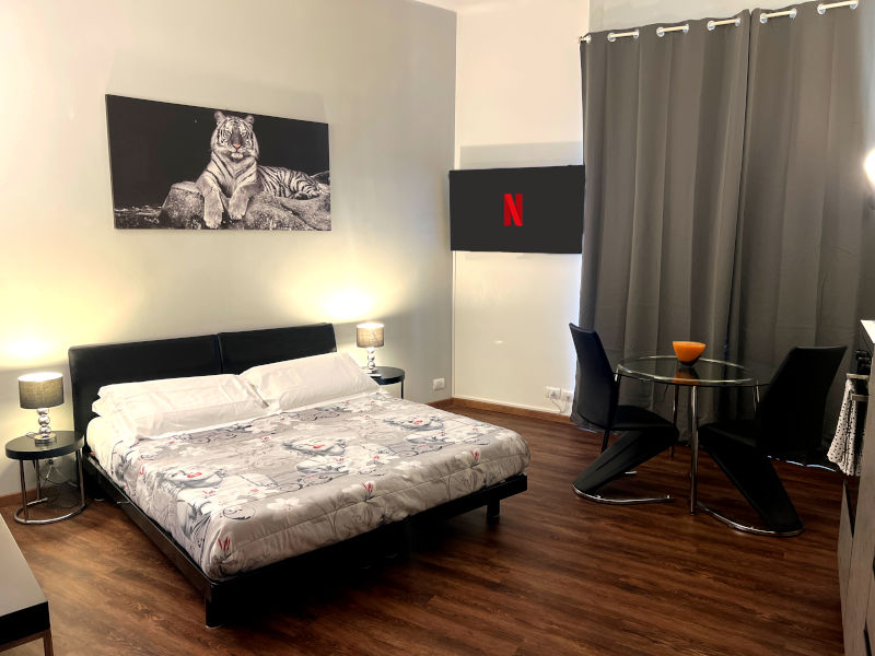 934milanoflats_-_mono_lepetit_-_camera