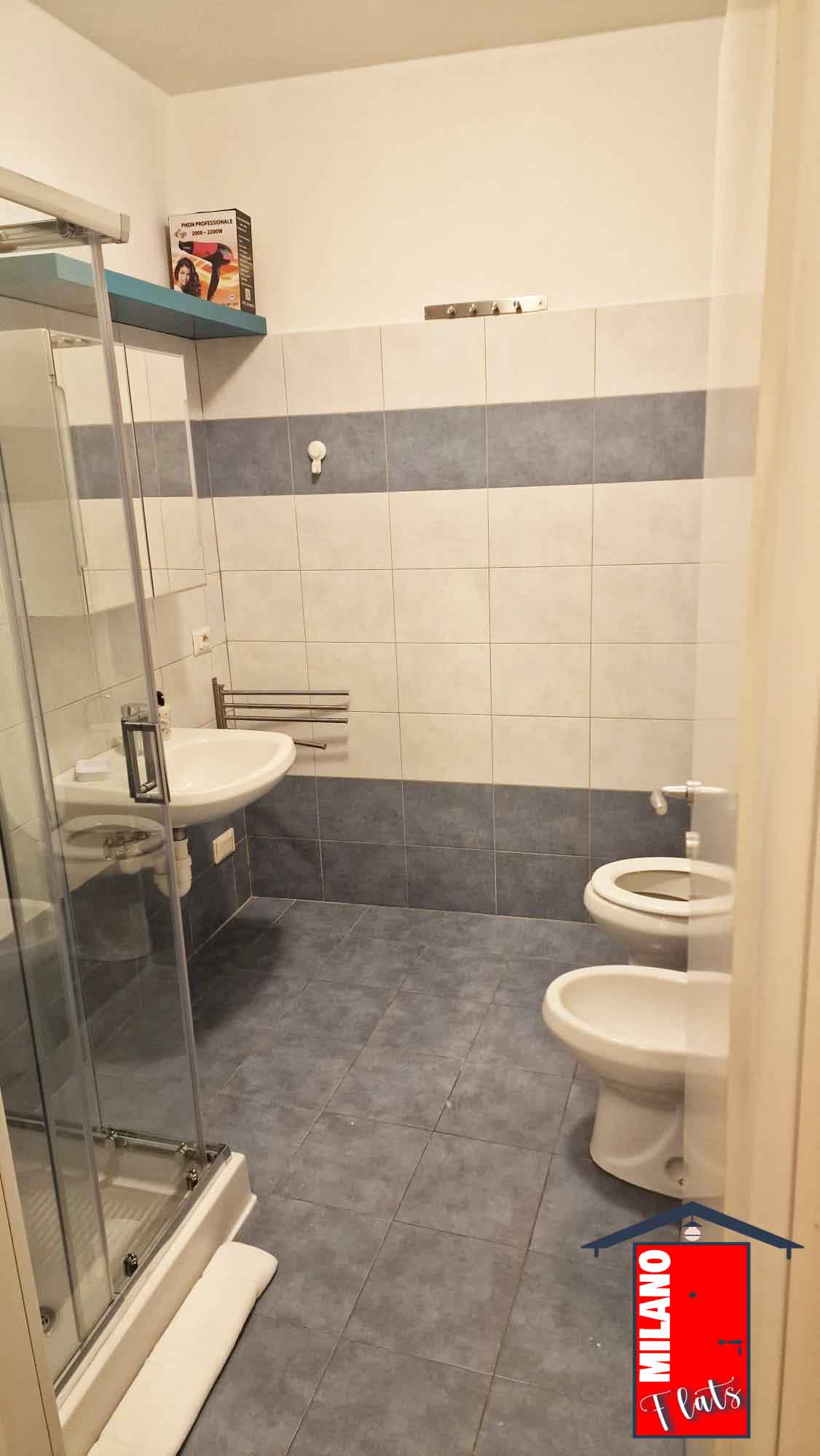 987bagno-completo-wc-bide-doccia-lavandino-airbnb-villapizzone-milano